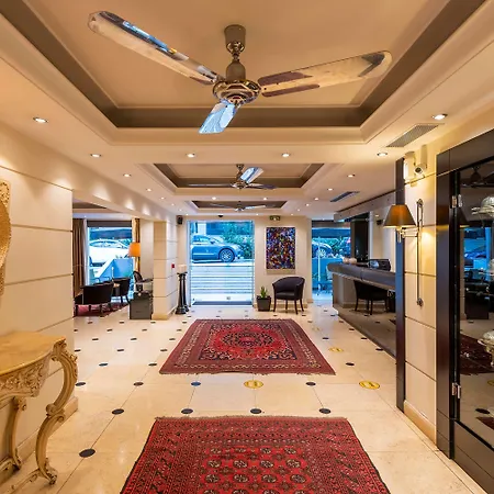 Western Embassy Hotel 4*